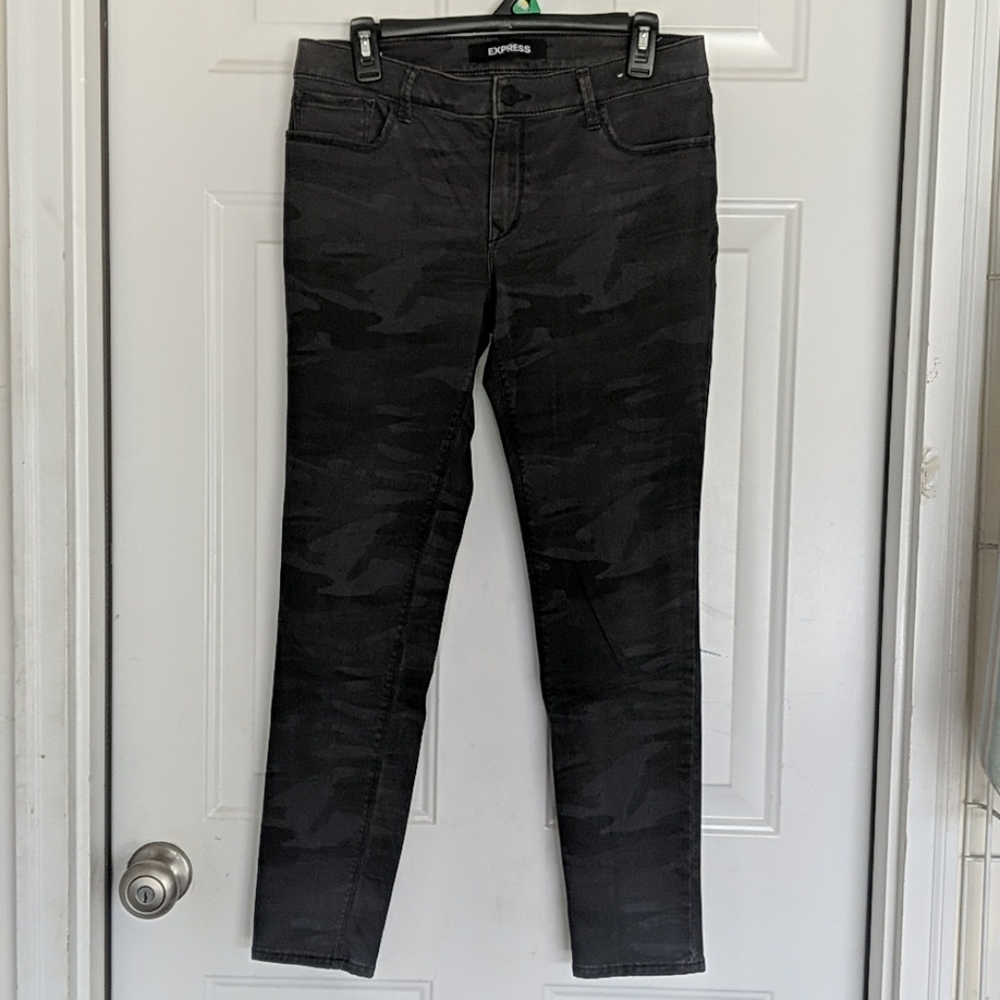 Express Distressed Camo Pants
